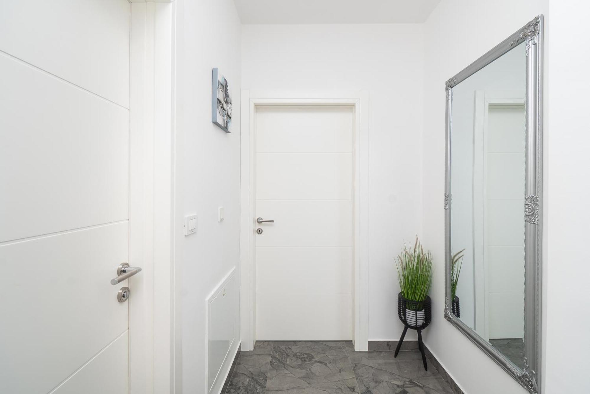 Apartment Exclusive View Σίμπενικ Εξωτερικό φωτογραφία